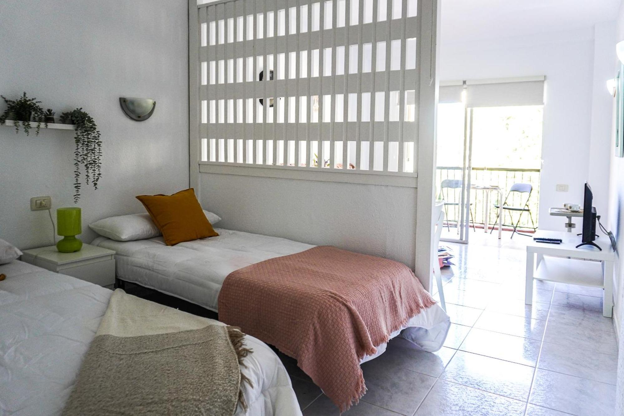 Modern Studio Close To The Beach With Pool 푸에르토 드 라 크루즈 외부 사진